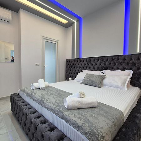 Vila Roxhest Sarande Exterior photo