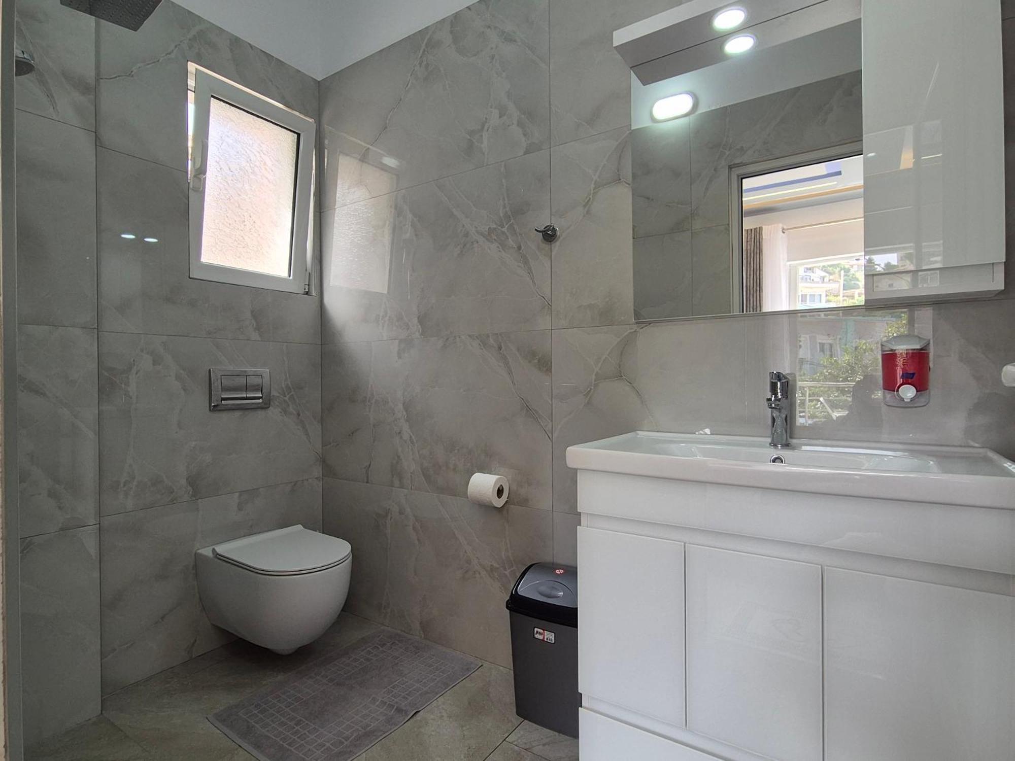 Vila Roxhest Sarande Exterior photo