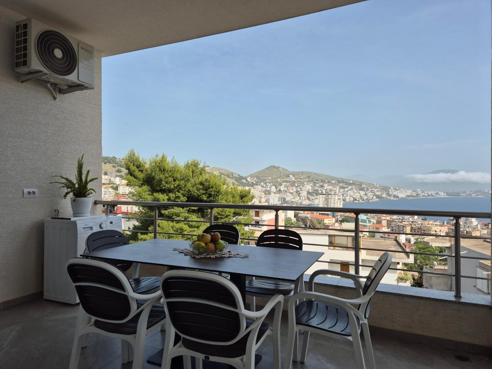 Vila Roxhest Sarande Exterior photo